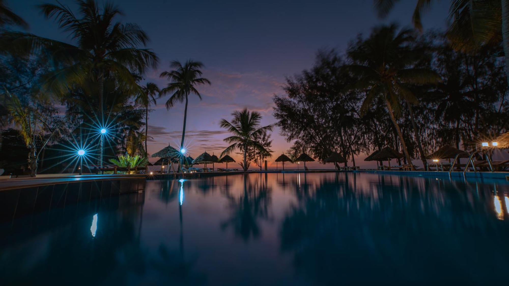Sansi Kae Beach Resort Michamvi Kae Bagian luar foto