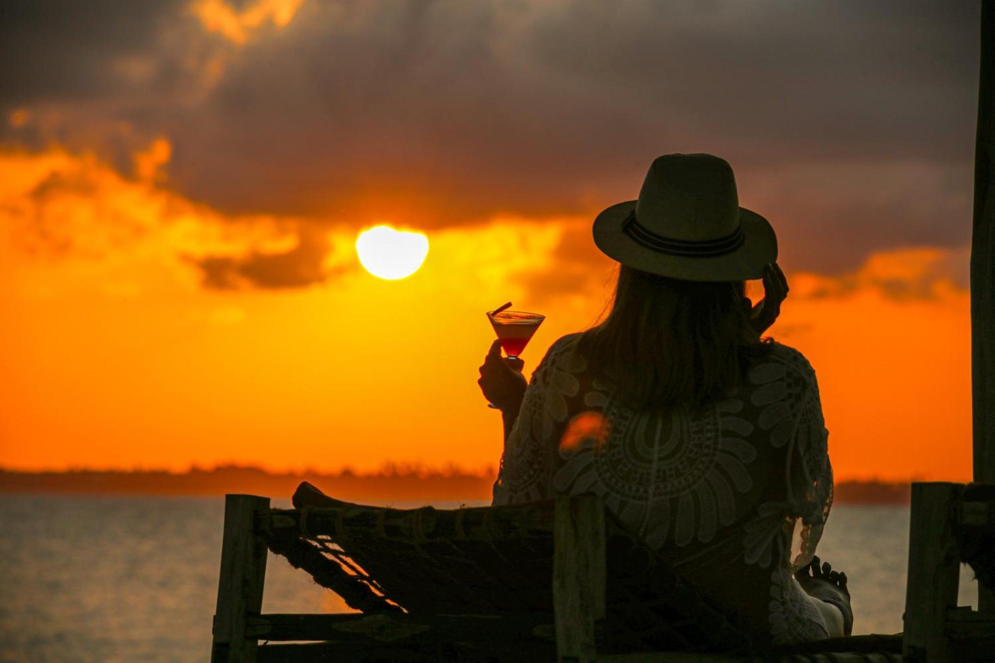 Sansi Kae Beach Resort Michamvi Kae Bagian luar foto