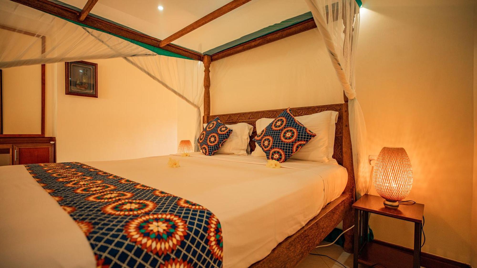 Sansi Kae Beach Resort Michamvi Kae Bagian luar foto